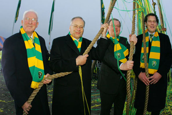 images/gallery/kyocera-stadion/bouwprocesfoto/update-23-11-2005